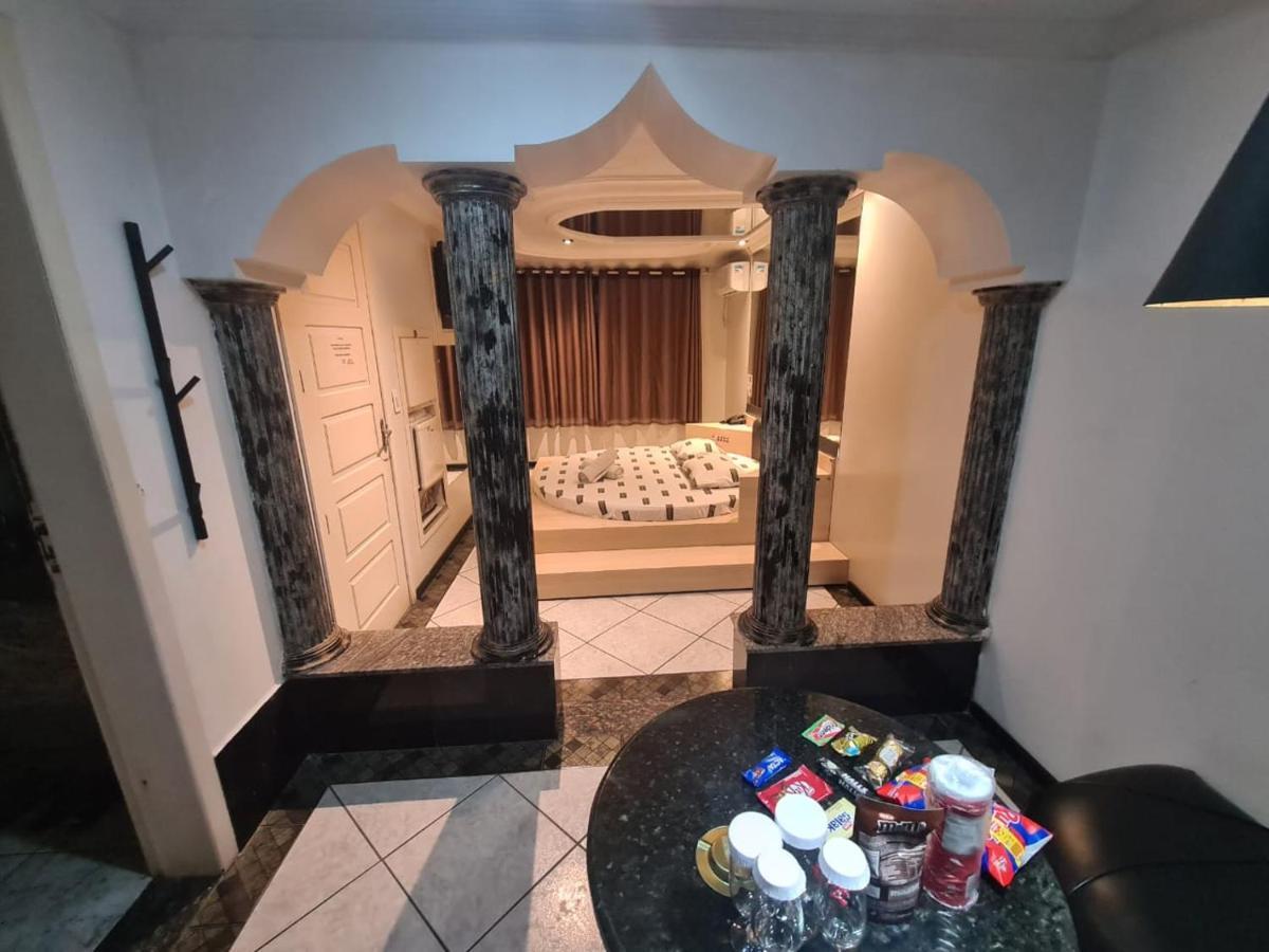 Hotel del amor Sense (adults Only) *